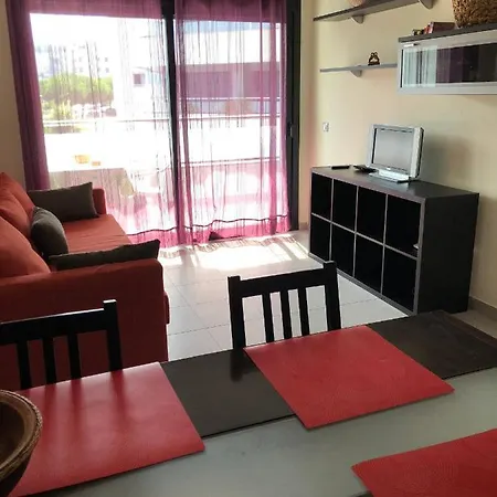 Comfortable Sunny With Swimming-pool Lloret de Mar