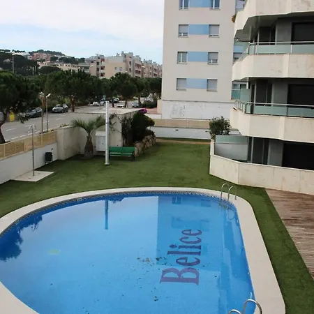 Comfortable Sunny With Swimming-pool Lloret de Mar